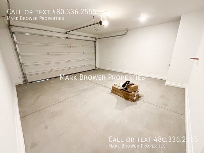 Building Photo - 34682 Ashwood Dr