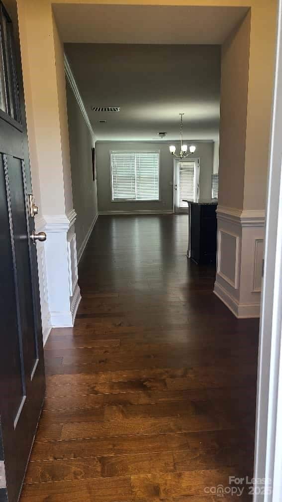 Building Photo - 1462 Bramblewood Dr