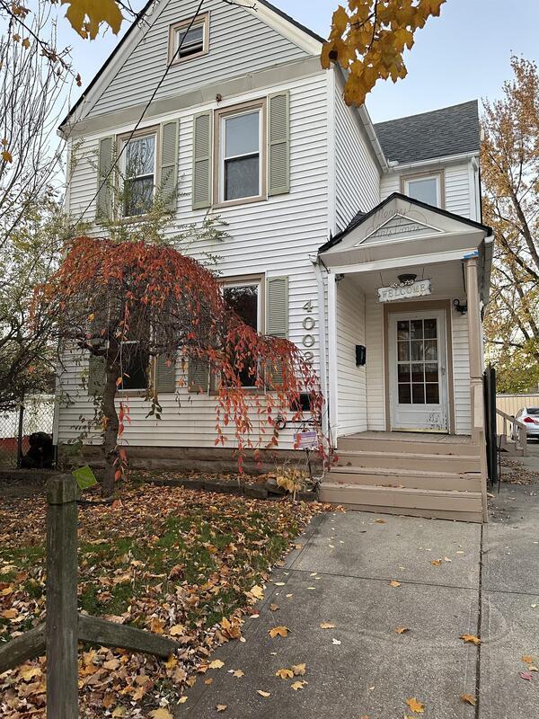 Primary Photo - 4002 Robert Ave