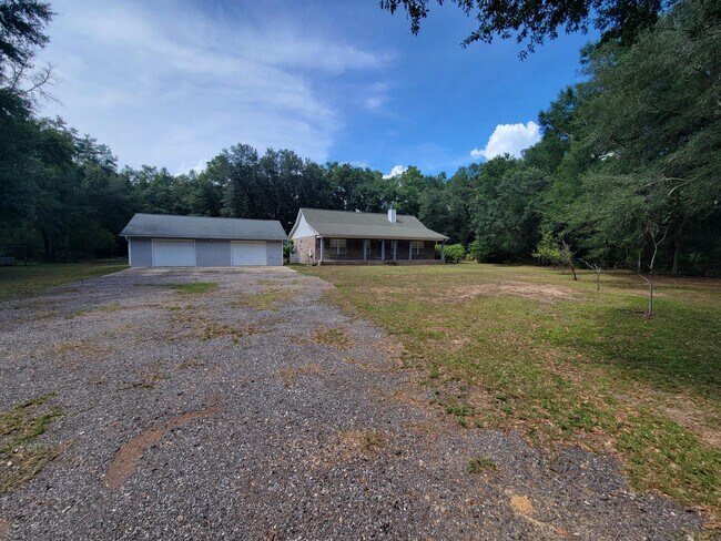 Building Photo - 4707 Nichols Creek Rd