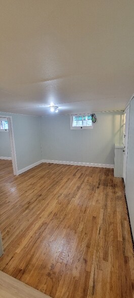 Building Photo - 1307 12th St