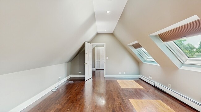 Building Photo - 570 Hathaway Cir