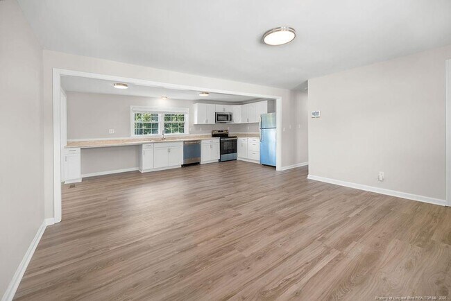 Building Photo - 4066 Hummingbird Pl