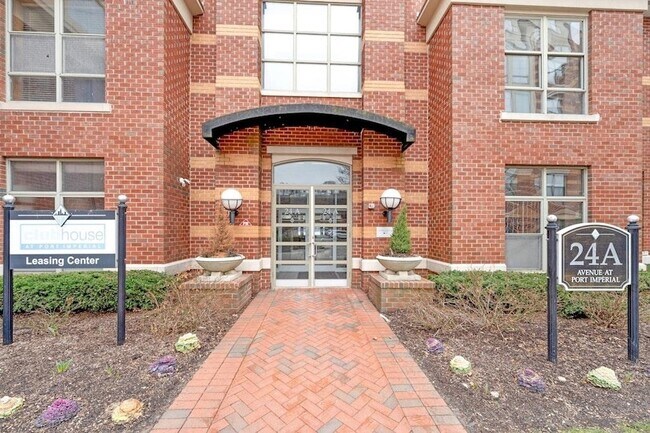 Building Photo - 26 Ave at Port Imperial