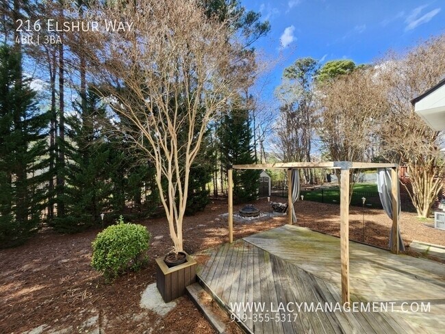 Building Photo - 216 Elshur Way