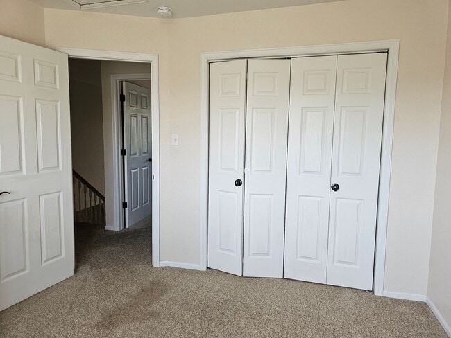 Building Photo - 5503 Bluff Pl