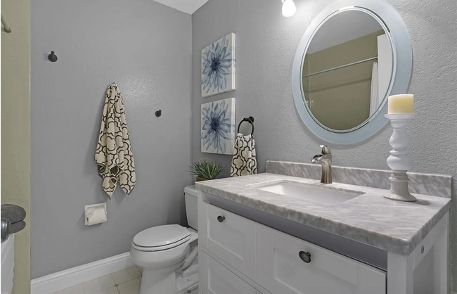 Building Photo - 5351 Springdale Ave