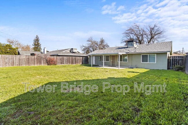 Building Photo - 6405 Friday Cir