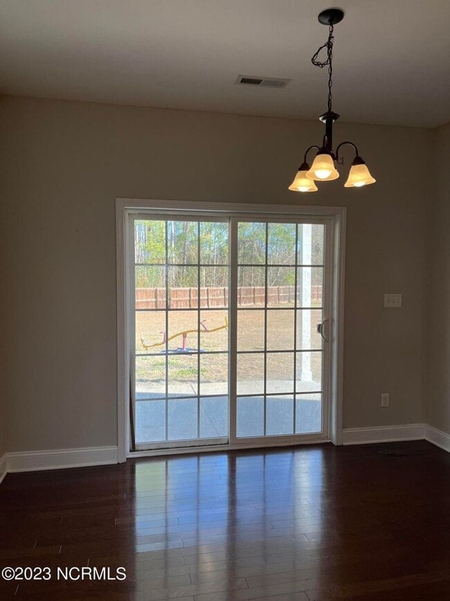 Building Photo - Welcome to Tall Pines Of New River!