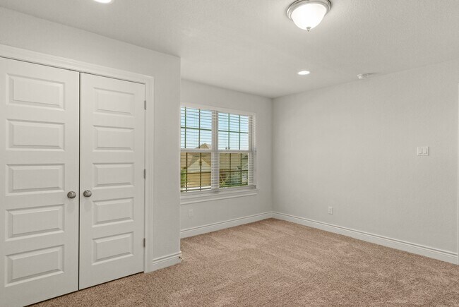 Building Photo - 20224 Clare Island Bend