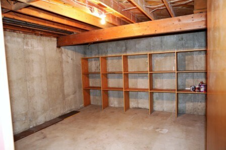 Building Photo - 565 S 200 E