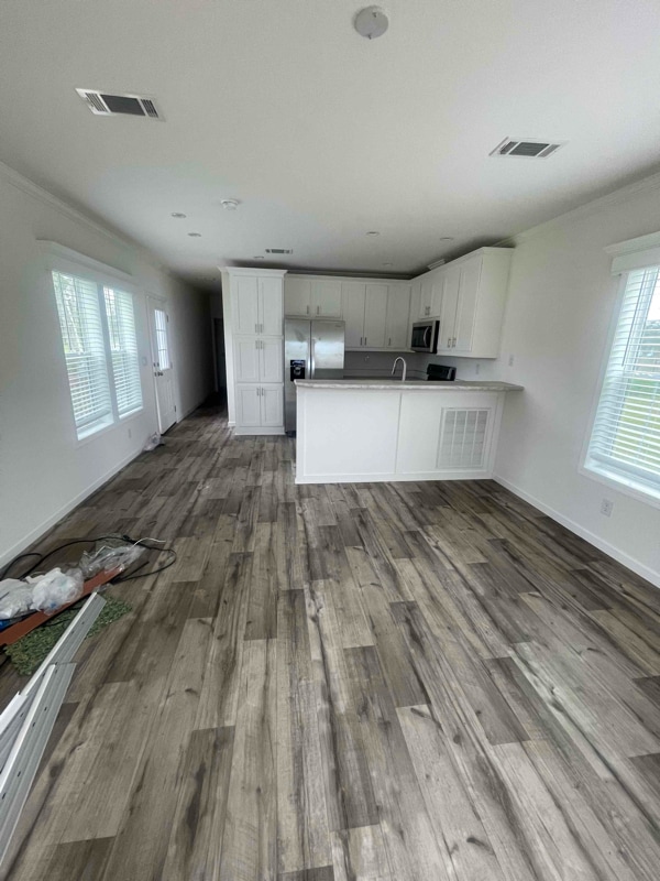 Building Photo - 14545 Congress St