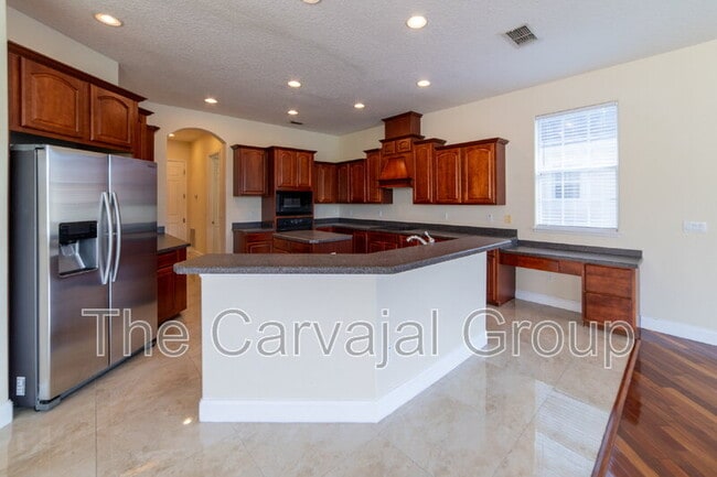 Building Photo - 16114 Bristol Lake Cir