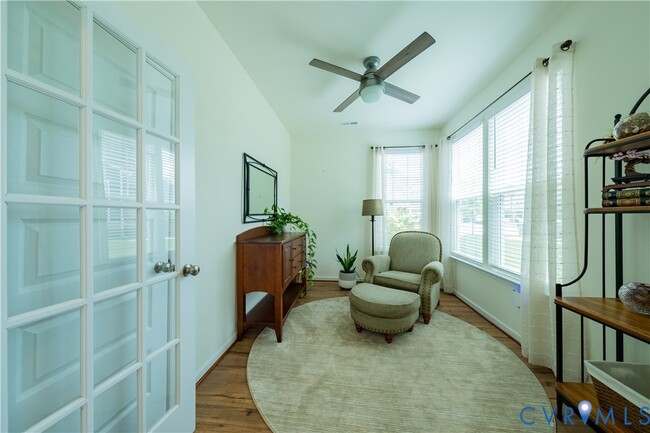 Building Photo - 18401 Palisades Ct