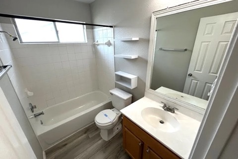 Building Photo - 14820 Lipton Ln