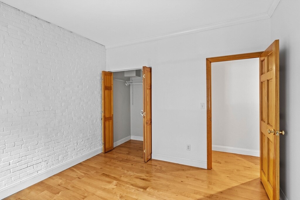 Building Photo - 27 Bowdoin St