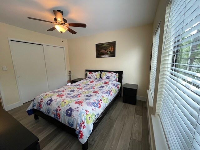 Room 3 - 107 Litchfield Ln