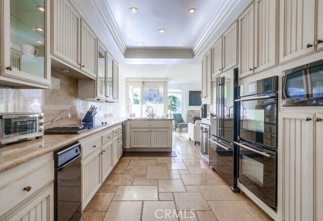 Building Photo - 6172 Eaglecrest Dr