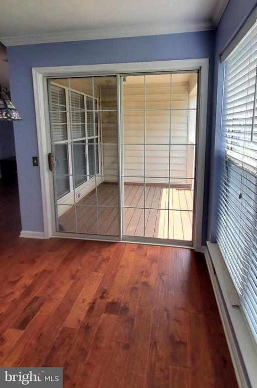 Building Photo - 8202 Catbird Cir