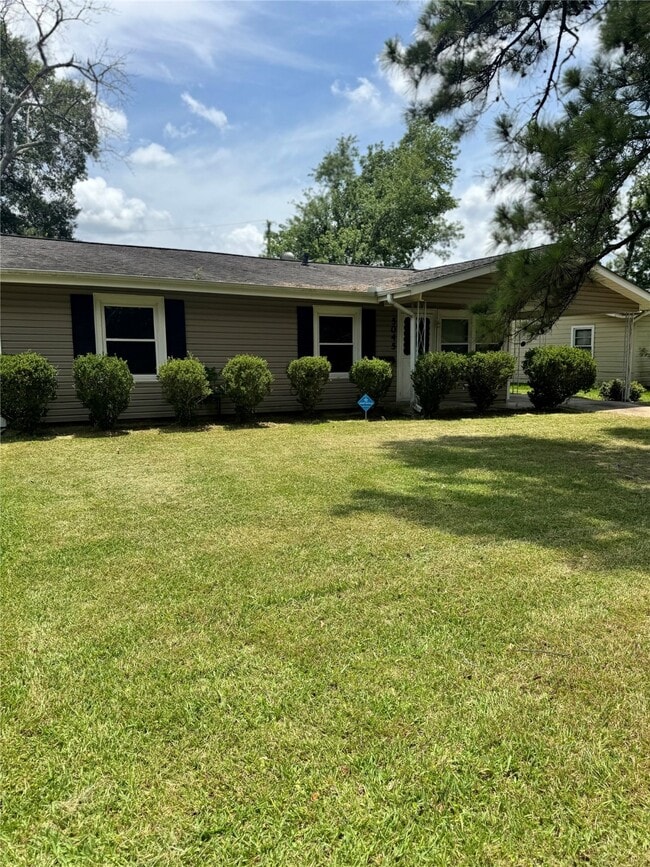 Building Photo - 5045 Raleigh Dr