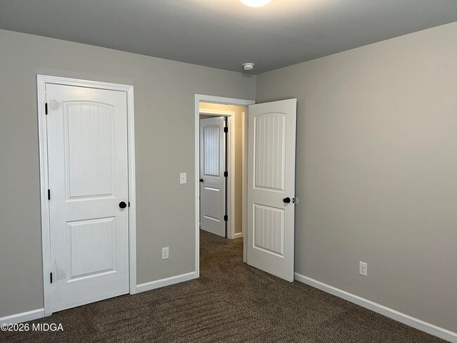 Building Photo - 147 Goodall Woods Dr