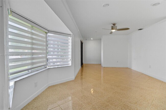 Building Photo - 9710 Sunset Strip