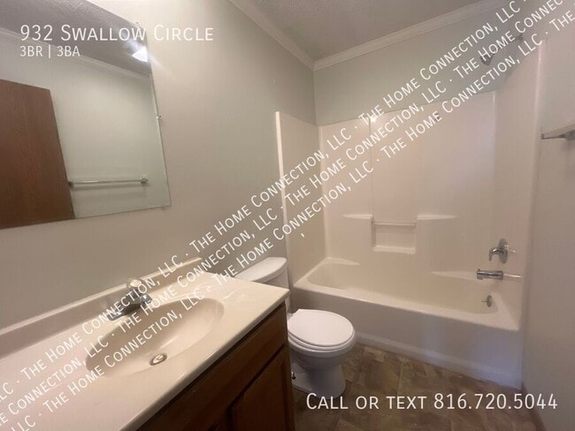 Building Photo - 932 Swallow Cir