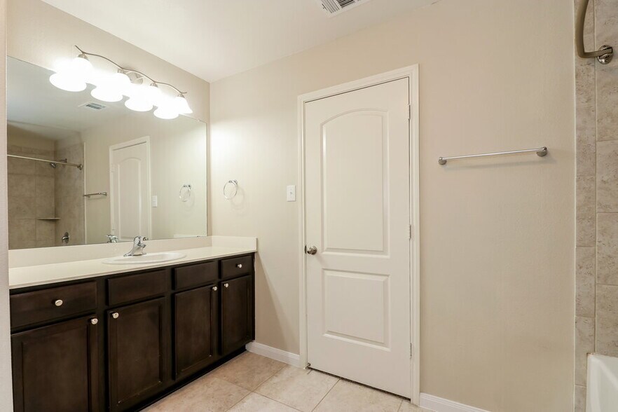 Building Photo - 6321 Verdon Gorge Dr