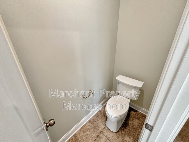 Building Photo - 28 Arnold Mill Rd