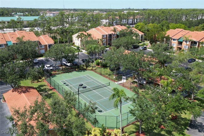 Building Photo - 1185 Wildwood Lakes Blvd