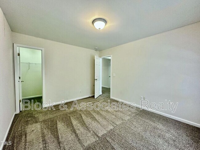 Building Photo - 603 Willingham Rd