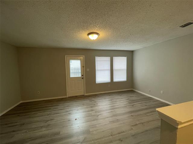 Building Photo - 4611 Wedgewood Dr
