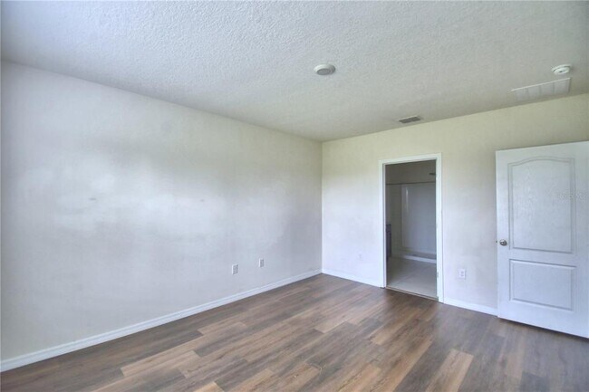 Building Photo - 5628 Siltstone St