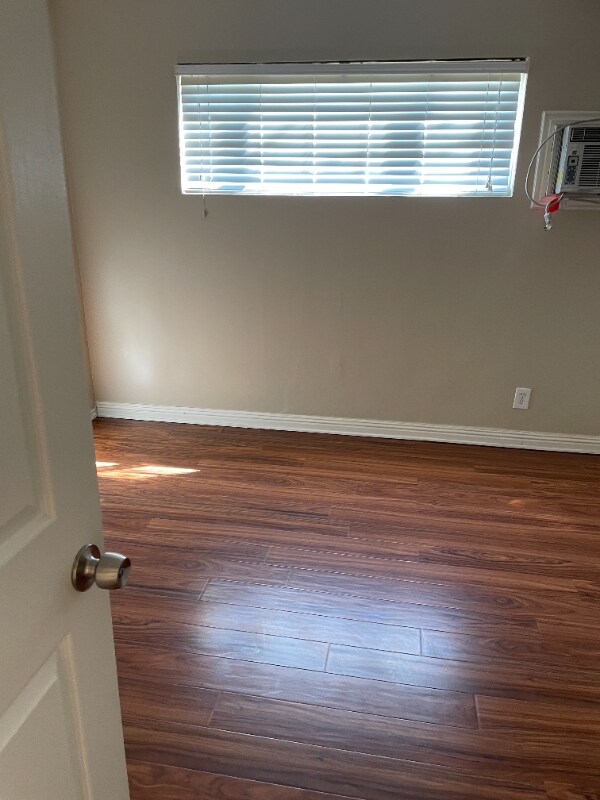 Building Photo - 8546 Cashio St
