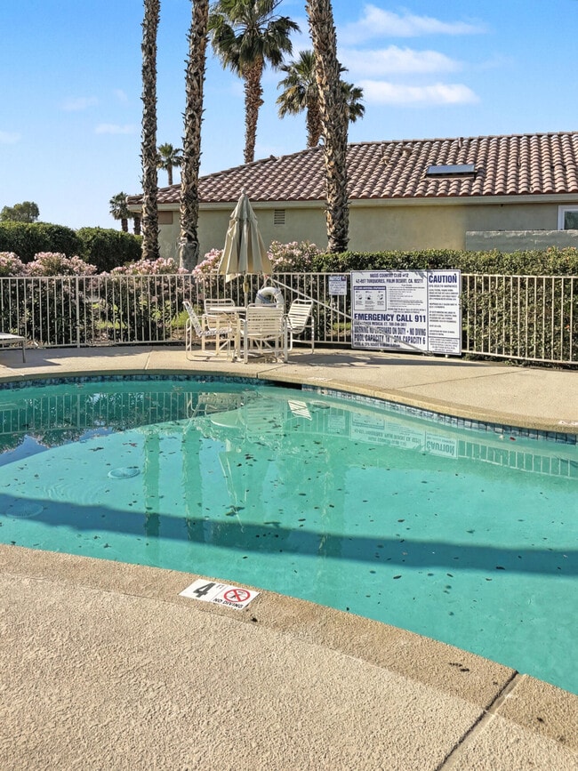 Building Photo - 76915 Turendot St