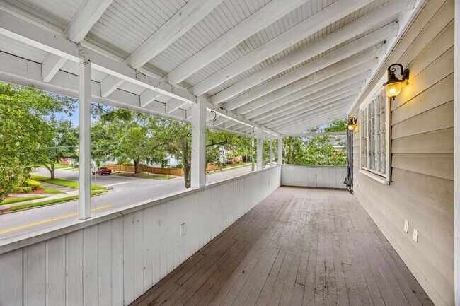 Building Photo - 3643 Herschel St