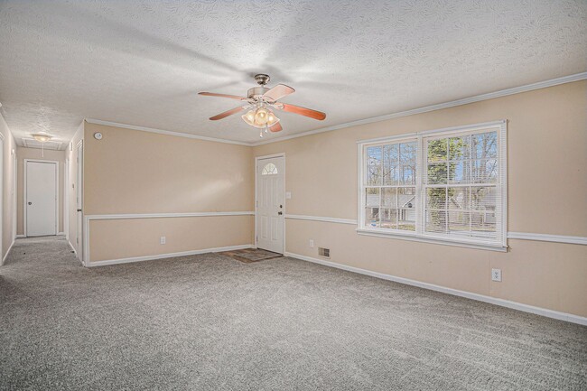 Building Photo - 6276 Cathedral Ln