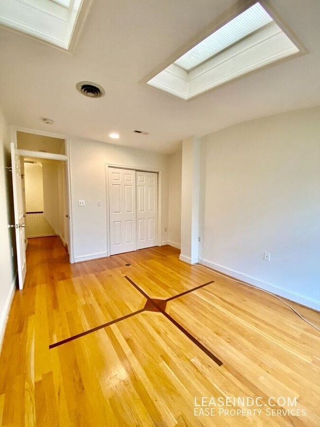 Building Photo - 1713 37th St NW