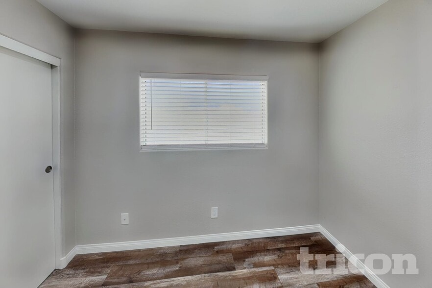 Building Photo - 102 Health Aster Ct