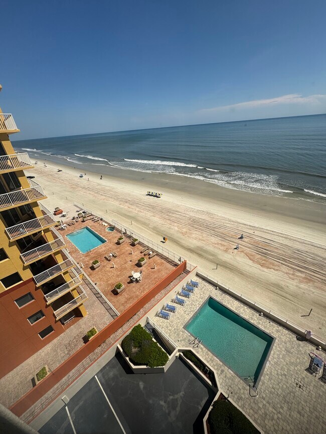 Building Photo - 2917 S Atlantic Ave