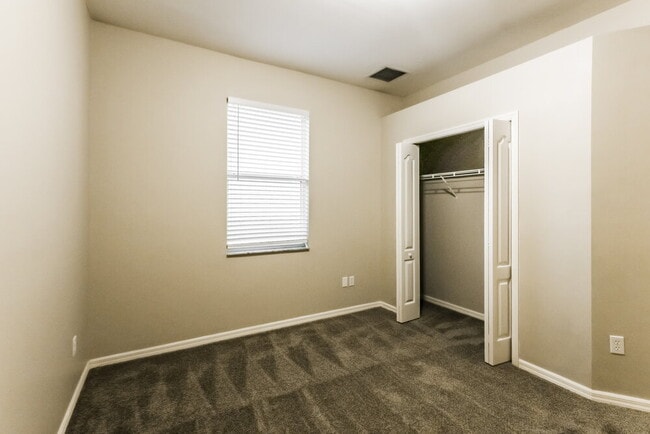 Building Photo - 9513 Blue Stone Cir