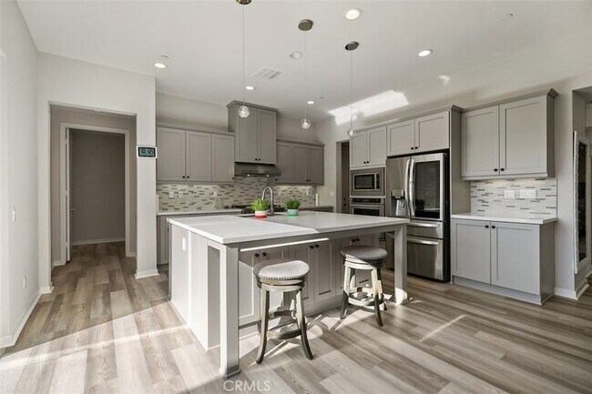 Building Photo - 81 Alienta Ln