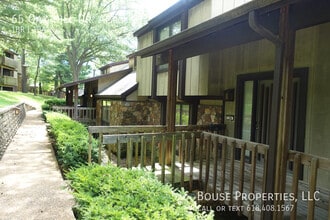 Building Photo - 65 Oak Hill Dr