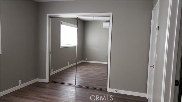 Building Photo - 215 Lower Cliff Dr