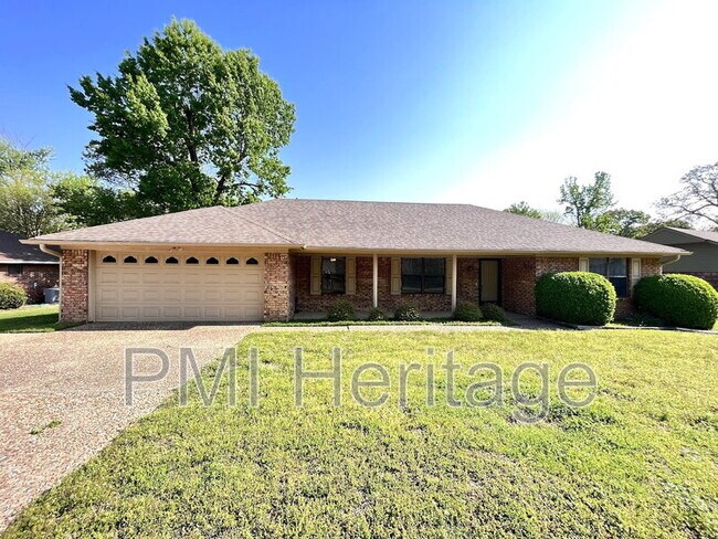 Building Photo - 3101 Brooken Hill Dr