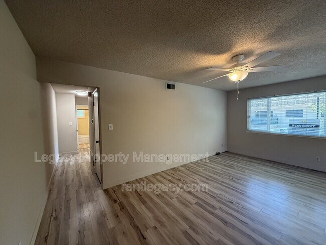 Building Photo - 5174 Connecticut Dr