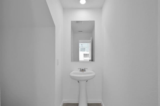 Building Photo - 18271 Via Aurelia Dr
