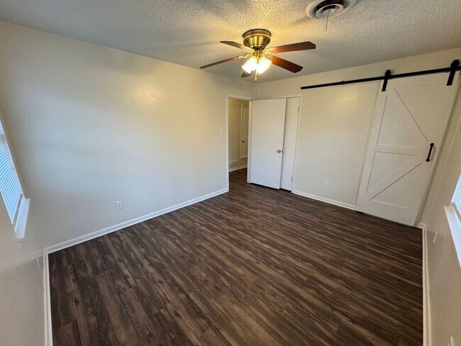 Building Photo - 4-Bedroom Home for Rent in Copperas Cove, TX