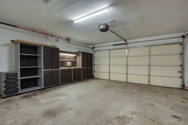 Building Photo - 190 Amohi Way