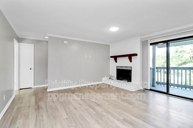 Building Photo - 10971 Harrowfield Rd